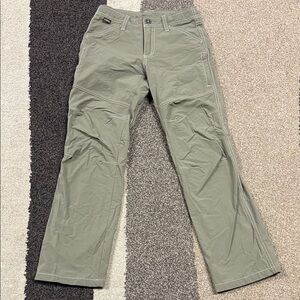 Kuhl Kids Casual Bottoms in Olive Green